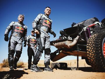 Carlos Sainz y Lucas Cruz.