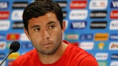 Mena entrena en la Roja a la espera de su pase a Cruzeiro