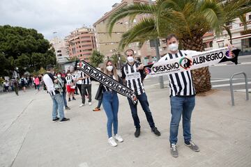 El público regresa a los estadios en las zonas donde la incidencia acumulada lo permite. Así ha sido la esperada vuelta en el partido de Segunda División entre el Castellón y la Ponferradina.