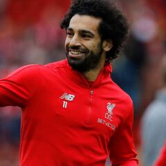 Salah no será procesado por usar el móvil conduciendo