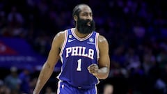 La NBA multa a James Harden por su ataque a Daryl Morey, de los 76ers