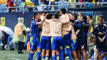 26/10/24 PARTIDO SEGUNDA DIVISION CADIZ - OVIEDO 1-0 GOL DE IZA CARCELEN