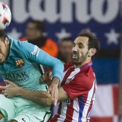 Neymar y Gabi ven la amarilla y se perderán la vuelta del martes