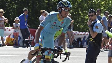 Luis Le&oacute;n S&aacute;nchez rueda escapado durante la quinta etapa con final en Le Lioran en el Tour de Francia 2016.