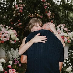 Padre de Travis Kelce revela detalles sobre el compromiso de Taylor Swift