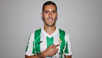 Guardiola ya posa con el Córdoba.