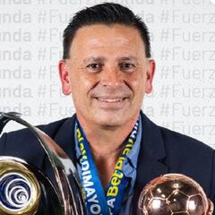 Gerente deportivo del DIM, hospitalizado por COVID-19