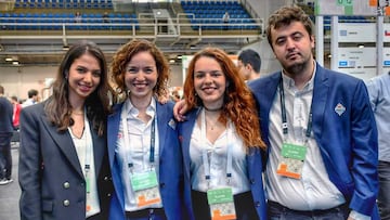 El equipo femenino de España.