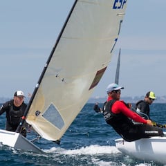 La vela española busca el último billete a Tokio en la clase Finn