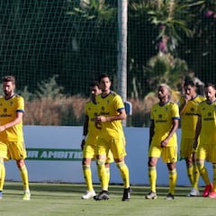 Tres nuevos positivos por COVID-19 en el Cádiz