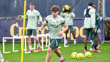 11/02/26 CADIZ CF ENTRENAMIENTO SEMANAL JERONIMO DOMINA
