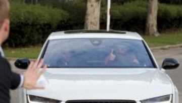 Benzema estuvo en Valdebebas 2 horas y se vio con Florentino