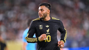 Alexis Vega of Mexico during the Quarter Finals match between Mexico (Mexican National team) and Saudi Arabia as part of the 2025 CONCACAF Gold Cup at State Farm Stadium, on June 28, 2025 on Glendale, Phoenix Arizona, United States.