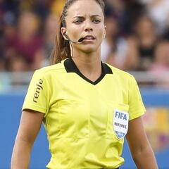 Huerta de Aza, la pionera que hará historia en el partido inaugural