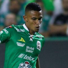 Técnico del León habla del interés de Boca por Tesillo