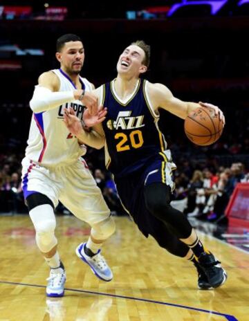 Gordon Hayward y Austin Rivers.