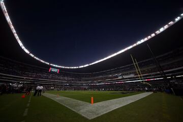 La crónica en imágenes del Texans-Raiders en el Azteca