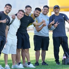 “Hace un año jugaba en el barrio y veía a Suazo por la televisión... Hoy estuve en cancha para su despedida”