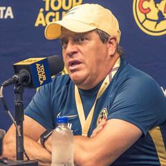 Giovani dos Santos podría debutar mañana contra Pumas