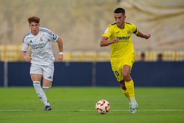 Víctor Muñoz y Tiago, durante el Villarreal B - Real Madrid Castilla.