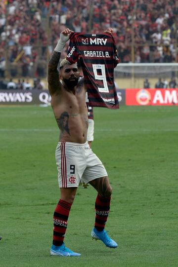 Gabriel Barbosa anotó el 1-1 y el 2-1 que le dio la Copa Libertadores a Flamengo.