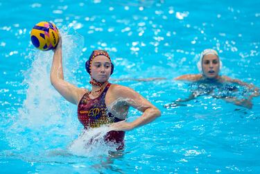 Las 14 chicas de plata que mezclan pasado, presente y futuro