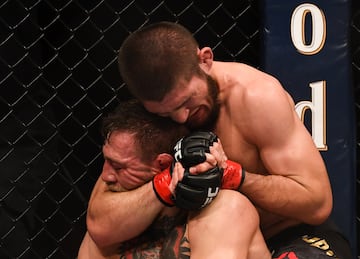 Khabib Nurmagomedov y la pelea más oscura en la historia de la UFC (07/10/2018)