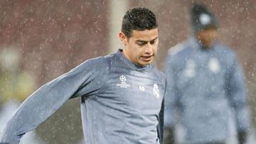 James Rodr&iacute;guez, mediocampista del Real Madrid