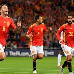 Luis Enrique sólo repitió cinco titulares del partido ante Rusia