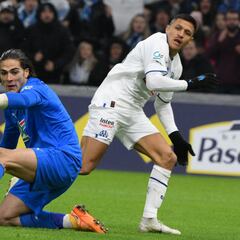 Alexis y el Marsella siguen en racha y avanzan en la Copa de Francia