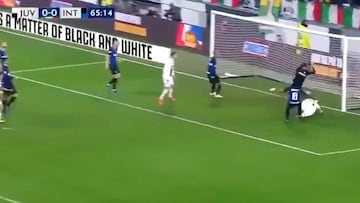 ¿Pidió offside? Cristiano y su raro festejo tras gol de Mandzukic