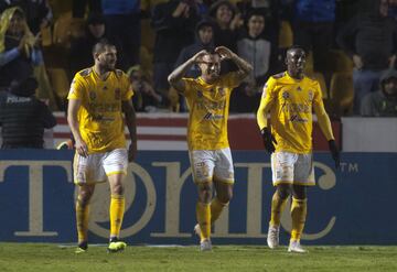 Gignac y su póker en imágenes