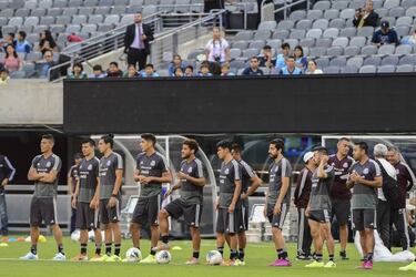 La alineación de la Selección Mexicana frente a Estados Unidos