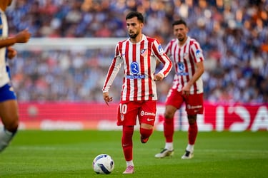 Debut de Álex Baena con la camiseta rojiblanca.