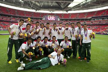 La Selección Mexicana venció a sus propios demonios y, contra todo pronóstico, venció a Brasil en la final de los Juegos Olímpicos de Londres 2012 para quedarse con la medalla de oro.