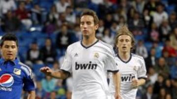 Mosquera recupera el mando.