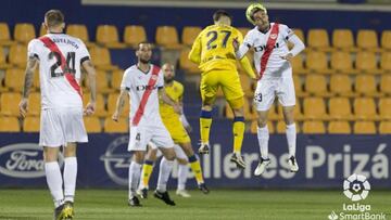 Alcorc車n 0 - Rayo 3: resumen, goles y resultado