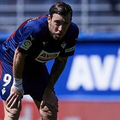 La Real Sociedad se interesa por la situación de Sergi Enrich