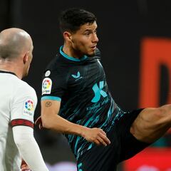 Robertone y Baptistao, bajas ante el Betis