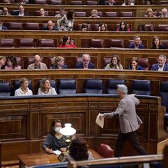 Los países de la Unión Europea que mejor y peor pagan a sus senadores y diputados