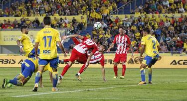 Simeone says win at Las Palmas was "all down to humility"