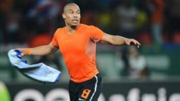 De Jong será titular.