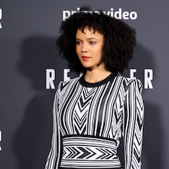 La vida personal de María Sten, la Miss Universo hija de una pintora que ha salido en todas las temporadas de ‘Reacher’