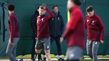 Klopp en el campo de entrenamiento.