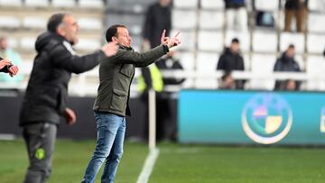 Partido entre el Burgos y el Albacete.
Entrenador del Albacete
10-03-2025