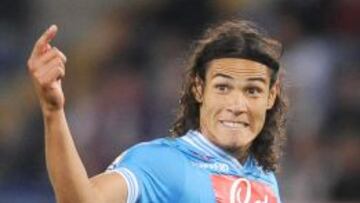 El N&aacute;poles pide 63 millones por Cavani.