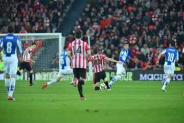 1-0. Aduriz anotó el primer tanto.