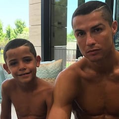 Cristiano Ronaldo cambia su testamento por sus dos hijos