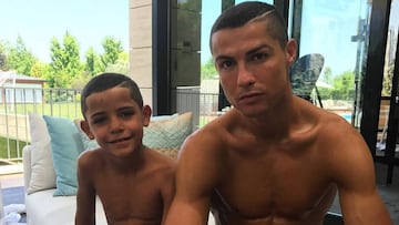 Cristiano Ronaldo cambia su testamento por sus dos hijos