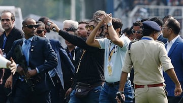 Emoción desbordada por la visita de Messi a su llega en la India